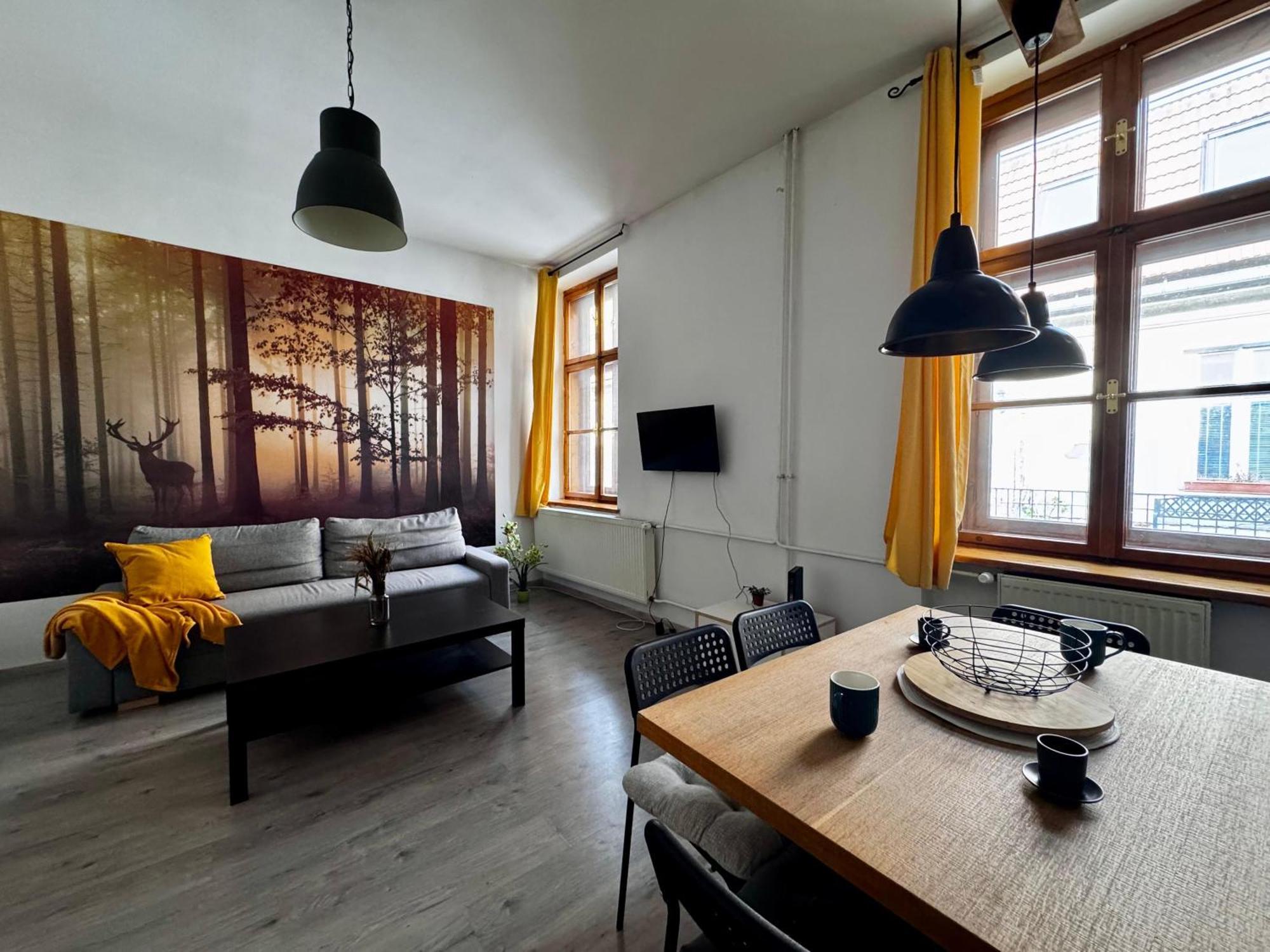 120 M2 In The Centre Of The Old Town Apartament *